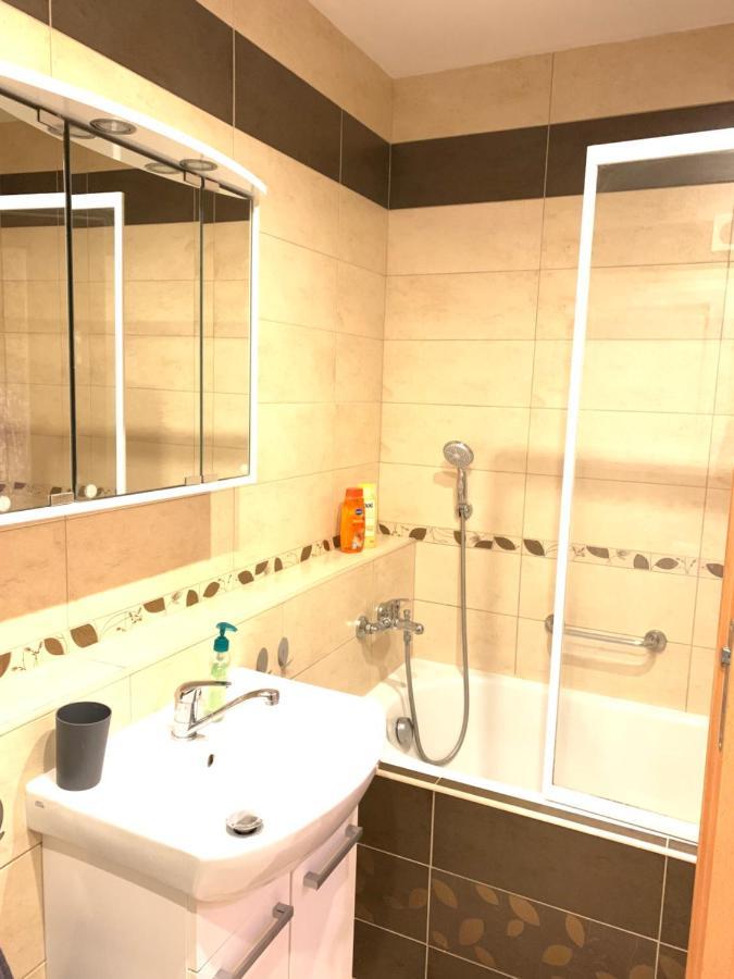 Apartment C47 Trnava Luaran gambar